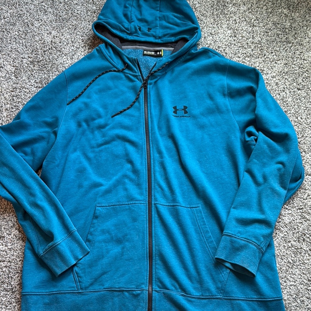 🔥 5/$40 bundle Under Armour Blue Full-Zip Hoodie 🔥5/$40 bundle